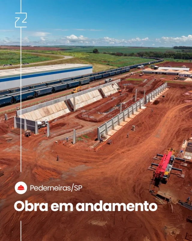Seguimos avançando com a execução de mais um projeto agroindustrial, desta vez para o cliente MRS Logística, na cidade de Pederneiras/SP.Cada etapa é conduzida com planejamento, rigor técnico e acompanhamento próximo das equipes, garantindo eficiência construtiva, segurança operacional e qualidade em todos os processos.Mais uma obra que reforça nosso compromisso com a engenharia aplicada e com o desenvolvimento da infraestrutura que movimenta o agro brasileiro.#ZortéaConstruções #Engenharia #Construção #AcompanhamentoDeObra #ObraEmExecução #Agroindustrial #ExecuçãoDeObras #Qualidade #Planejamento #Segurança