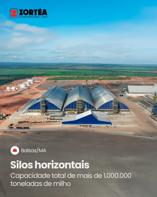 Entrega de 3 silos horizontais para armazenamento de milho com capacidade total de mais de 1.000.000 toneladas 🏆📍 Obra na cidade de Balsas/MA para o cliente Inpasa.▪️ 03 silos horizontais para milho (302.000 + 363.000 + 376.000 toneladas);▪️ Capacidade total de armazenamento de 1.041.000 toneladas;▪️ Moega rodoviária para recebimento;▪️ Casas de máquinas;▪️ Base para secador.Um projeto que traduz a engenharia aplicada a operações de alto volume de armazenamento e grande exigência operacional.#ZorteaConstruções #ObraConcluída #Agroindústria #ArmazenagemDeGrãos #EtanolDeMilho